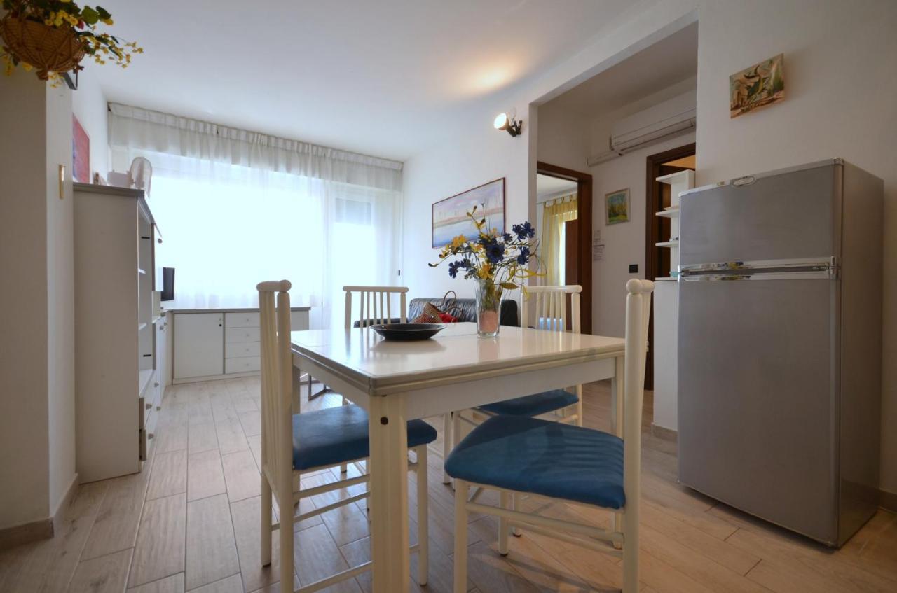 Residenza Alisei Apartment Lignano Sabbiadoro Luaran gambar